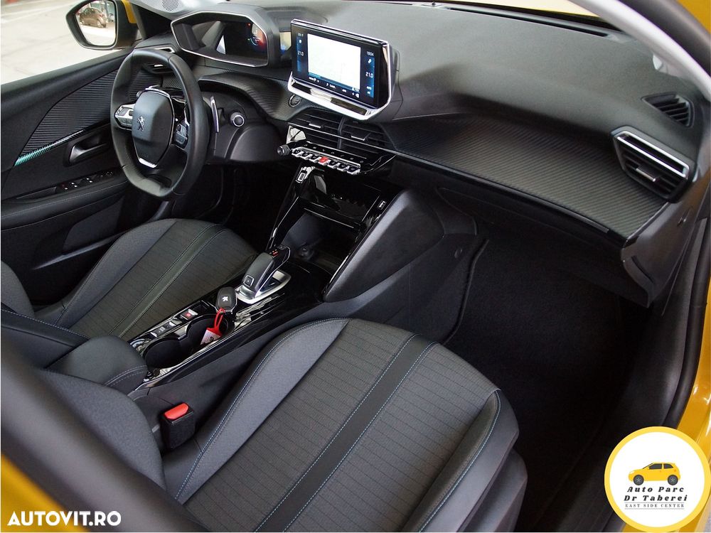 Peugeot 208 PureTech 100 EAT8 Allure Pack - 24