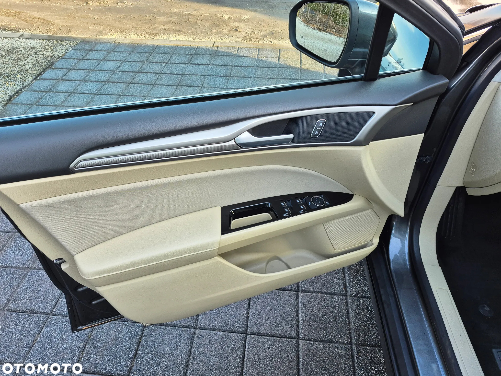 Ford Mondeo 1.5 EcoBoost Titanium - 9