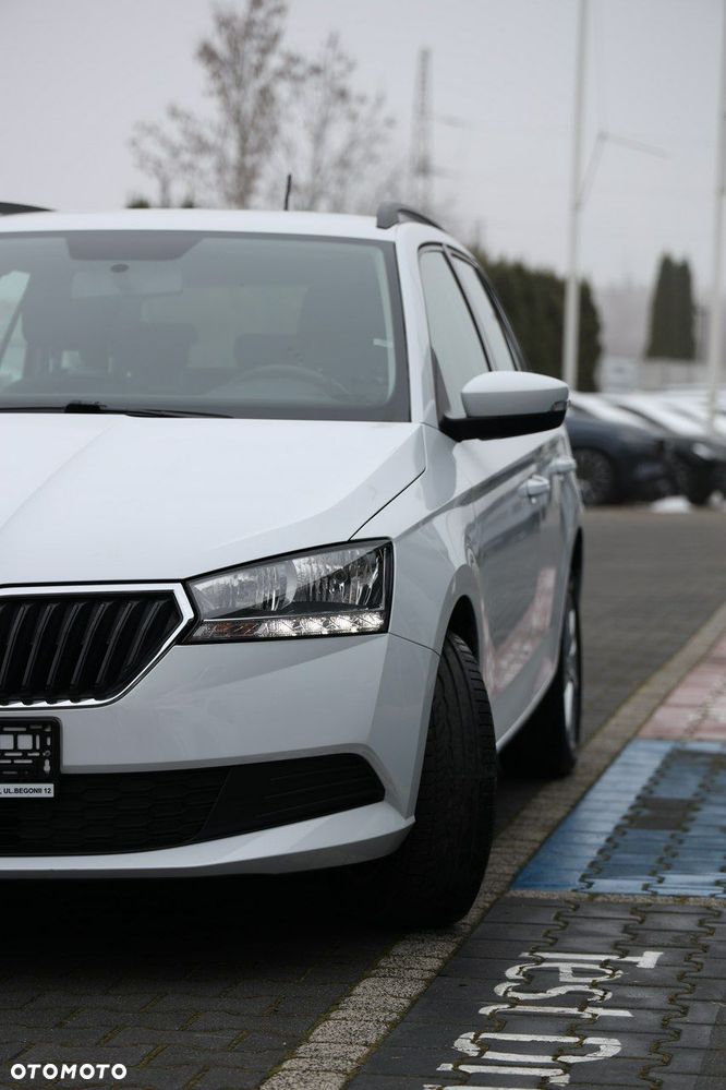 Skoda Fabia - 4
