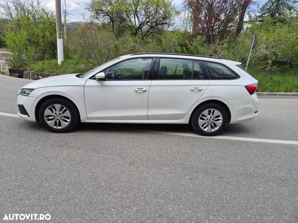 Skoda Octavia 2.0 TDI DSG Exclusive Plus - 33
