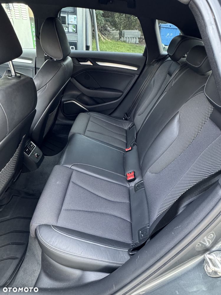 Audi A3 Sportback 1.8 TFSI Ambition S tronic - 24