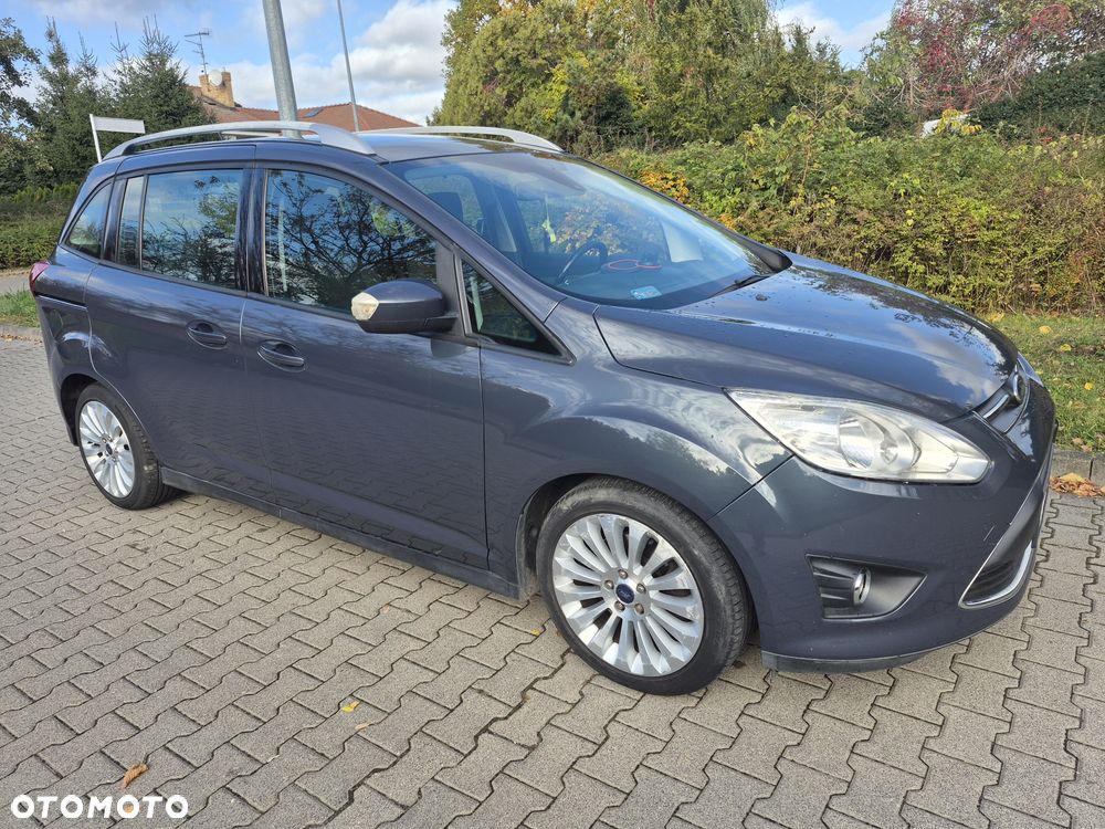 Ford C-MAX - 1