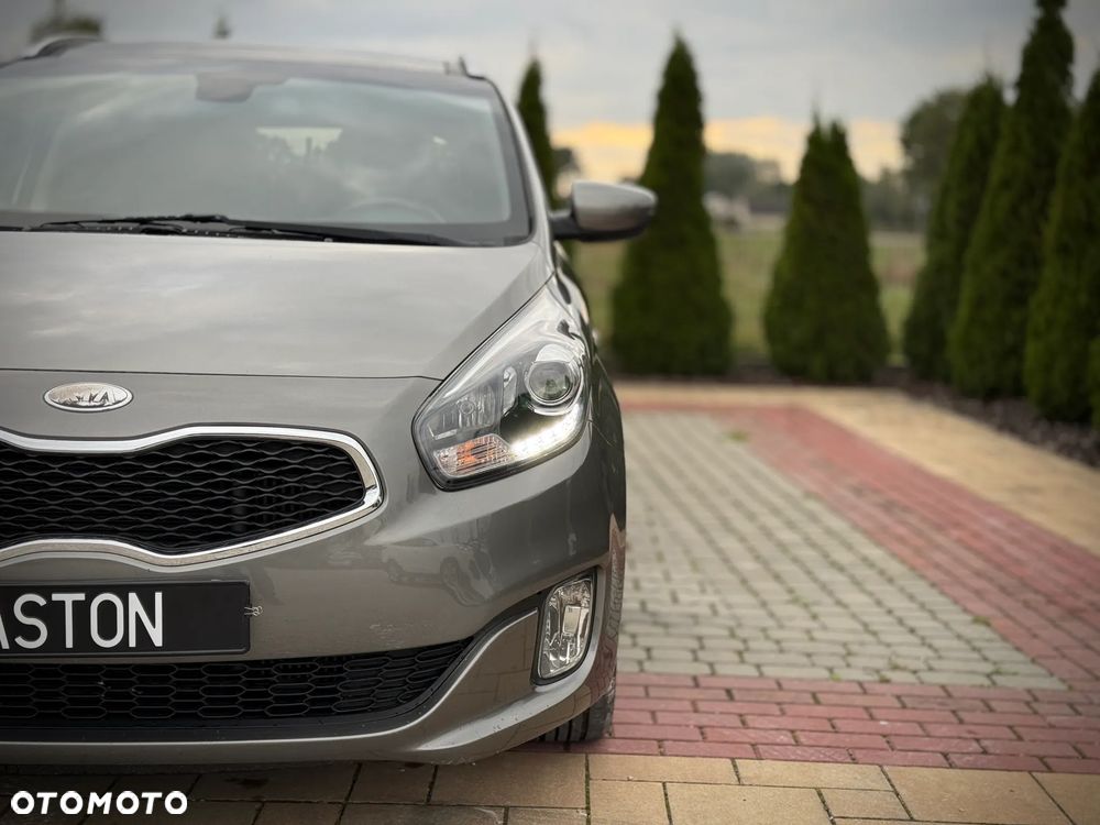 Kia Carens 1.7 CRDi M - 13