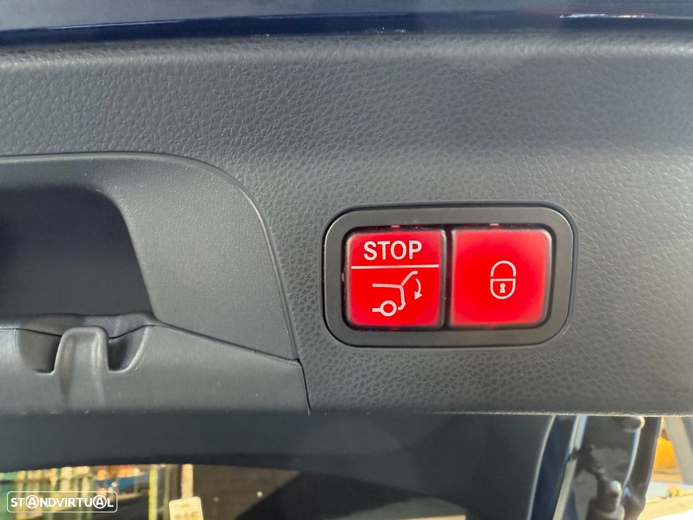 Mercedes-Benz GLC 220 d Coupe 4Matic 9G-TRONIC AMG Line - 11