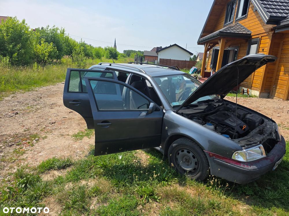 Skoda Octavia 1.9 TDI Tour Plus - 1