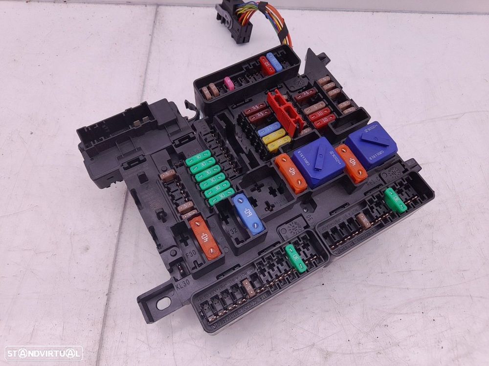 Caixa fusíveis / SAM / BSI BMW 1 (F40) - 1