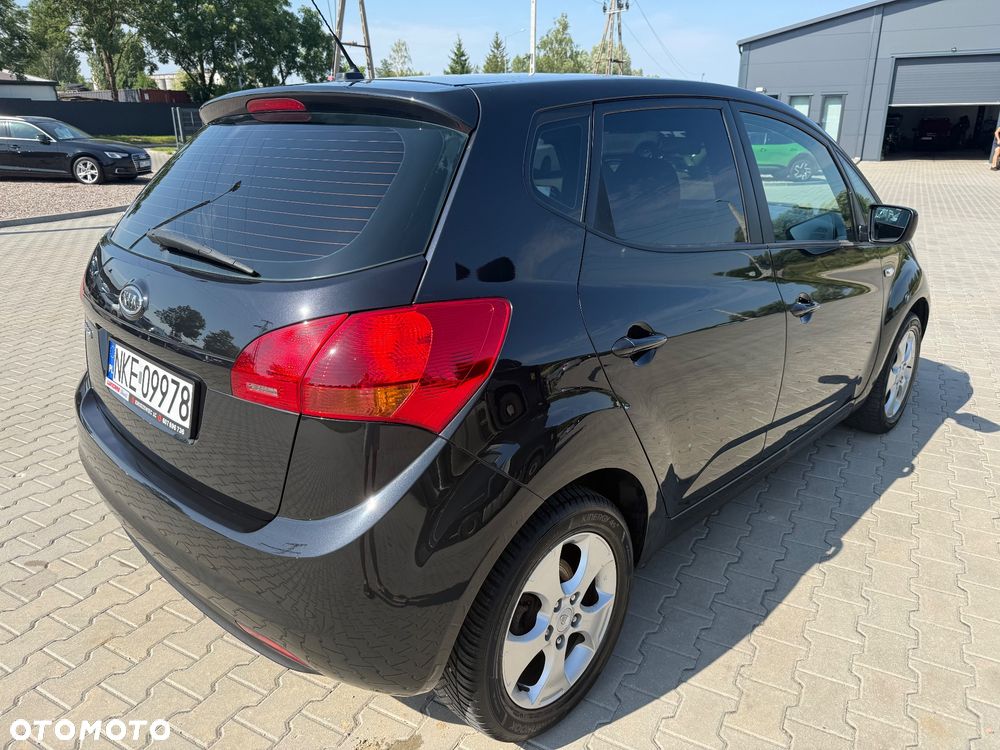 Kia Venga 1.4 CVVT Dream Team Edition - 11