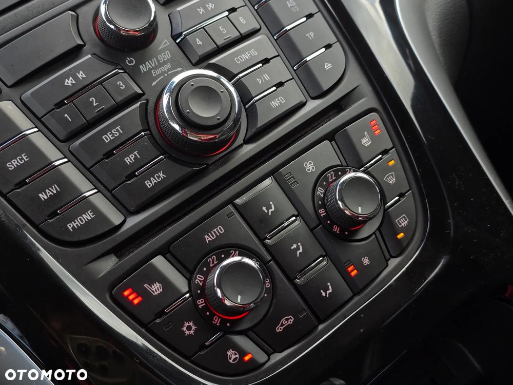 Opel Astra 2.0 CDTI Exklusiv - 23