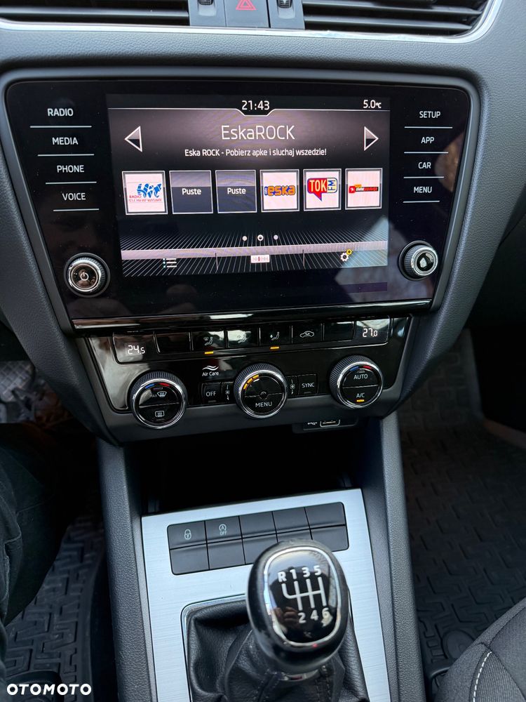 Skoda Superb 2.0 TDI SCR Ambition - 8