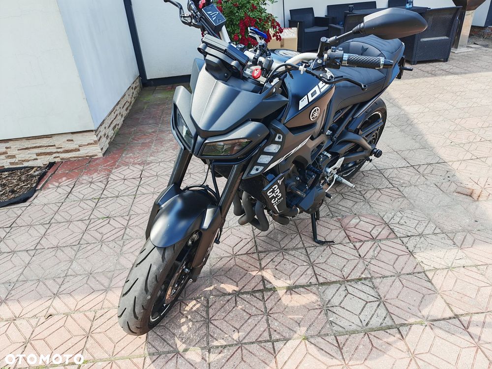 Yamaha MT - 5