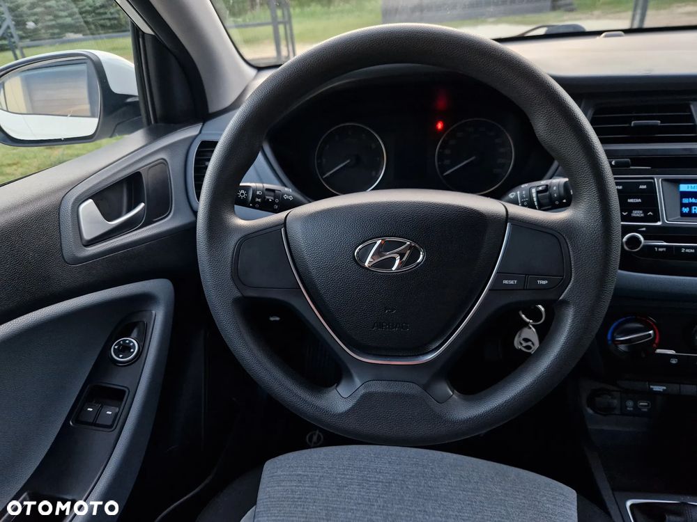 Hyundai i20 1.2 Classic - 8