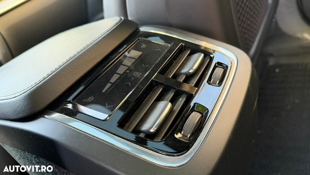 Volvo XC 90 B5 MHEV AWD 7 locuri Ultimate Bright - 25