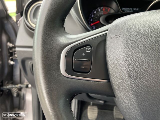 Renault Captur ENERGY TCe 90 Experience - 14