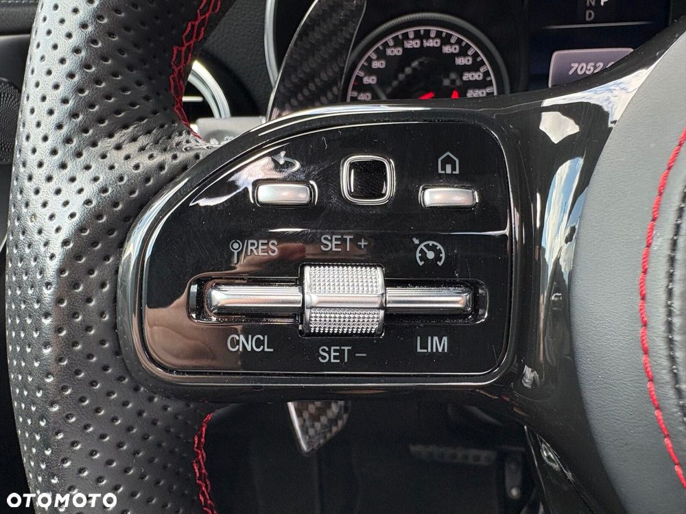 Mercedes-Benz Klasa C AMG 43 4-Matic - 25