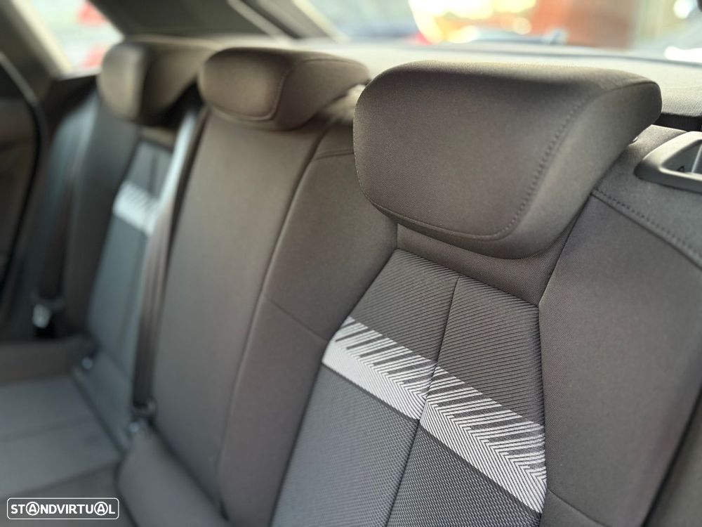 Audi A3 Sportback 40 TFSIe Advanced - 37