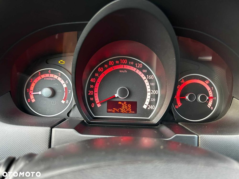 Kia Ceed - 7