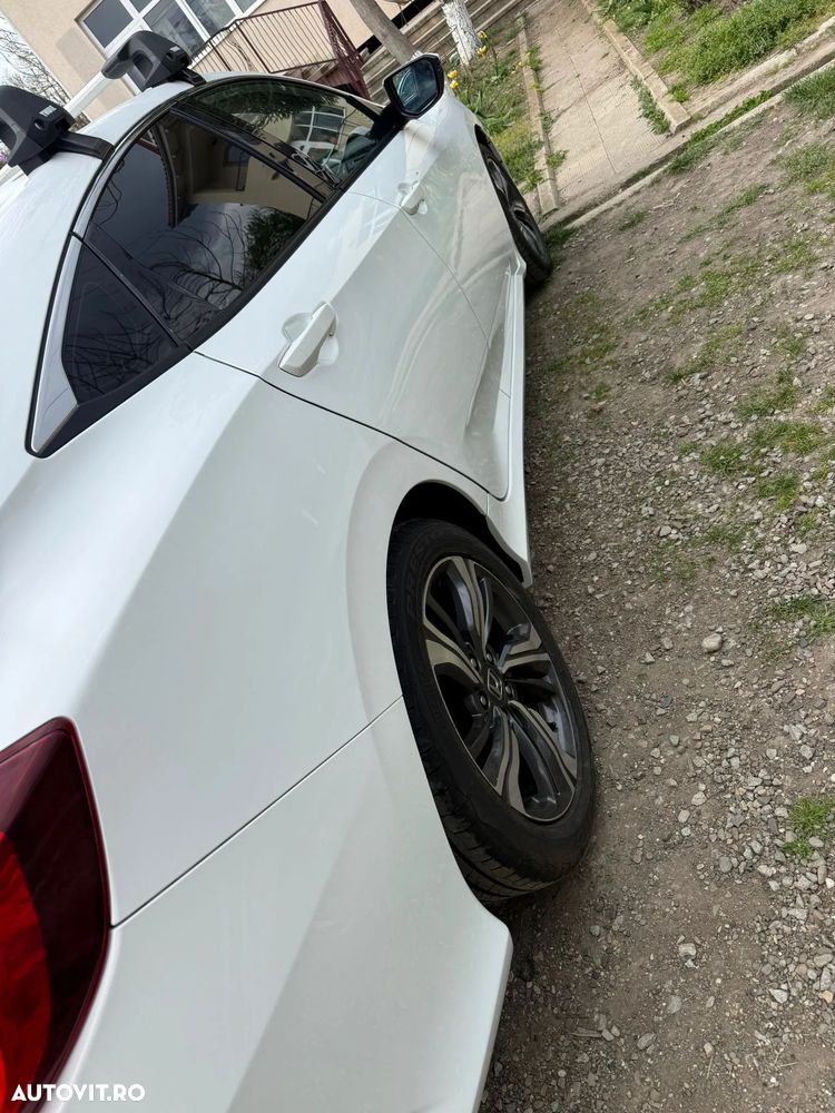 Honda Civic 1.5 VTEC Turbo CVT Elegance Navi - 5