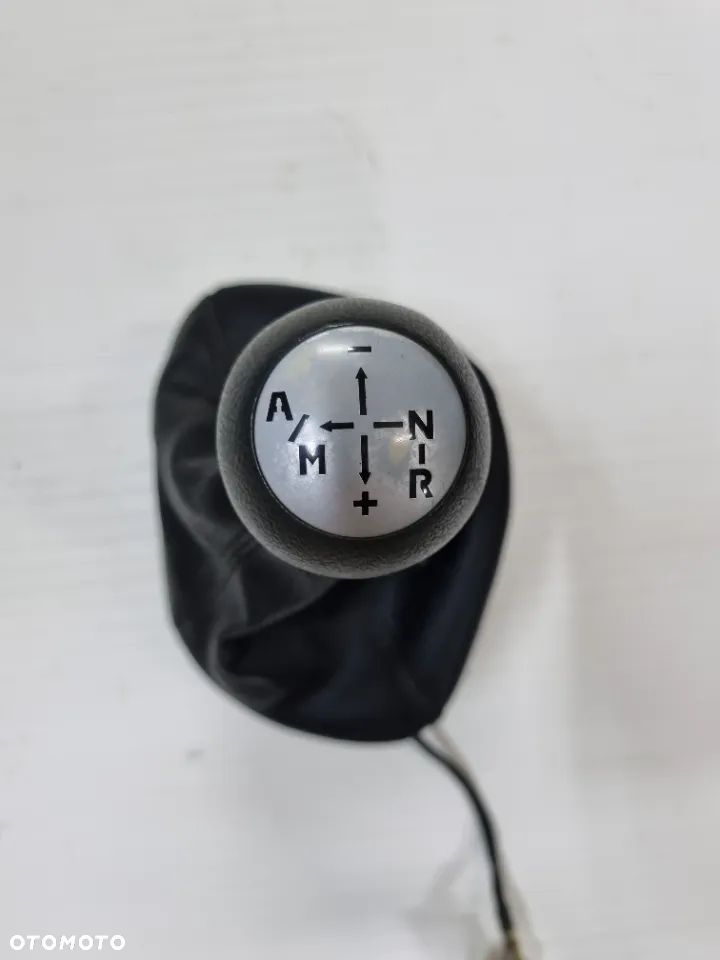 WYBIERAK BIEGÓW AUTOMAT IVECO DAILY IV  06-13. EU - 2