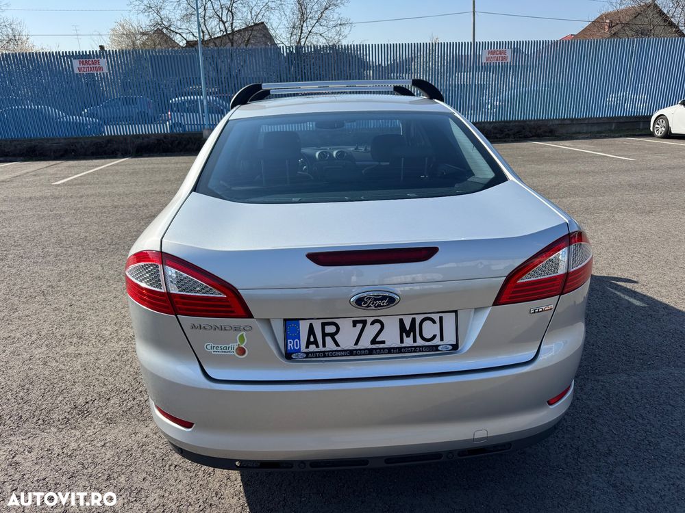 Ford Mondeo - 4