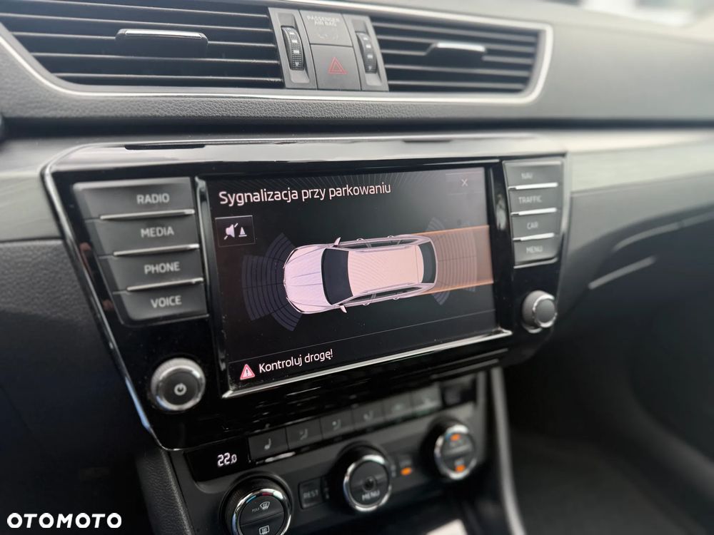 Skoda Superb 2.0 TDI Style DSG - 30
