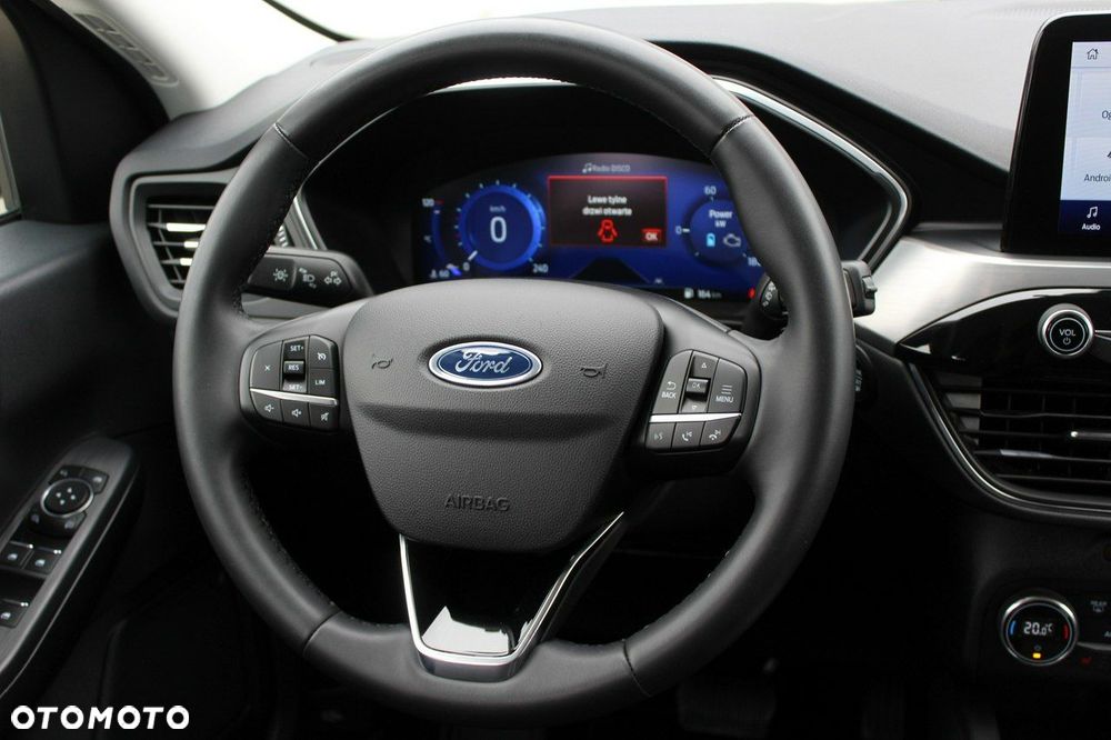 Ford Kuga - 16