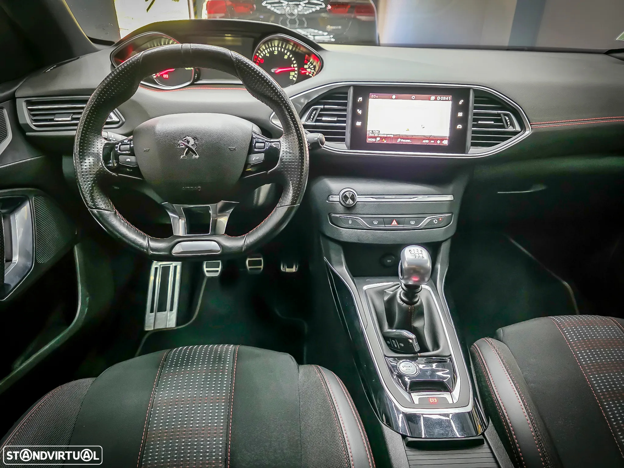 Peugeot 308 1.5 BlueHDi GT Line - 23
