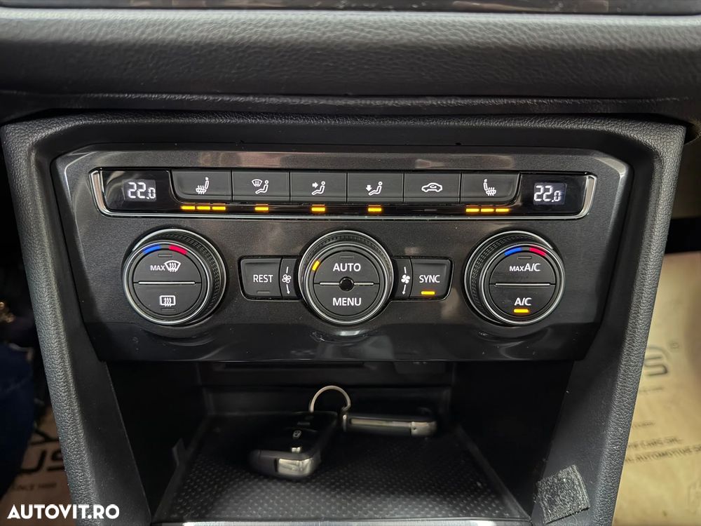 Volkswagen Tiguan 2.0 TDI SCR 4MOTION (BlueMotion Techn.) DSG Sound - 27