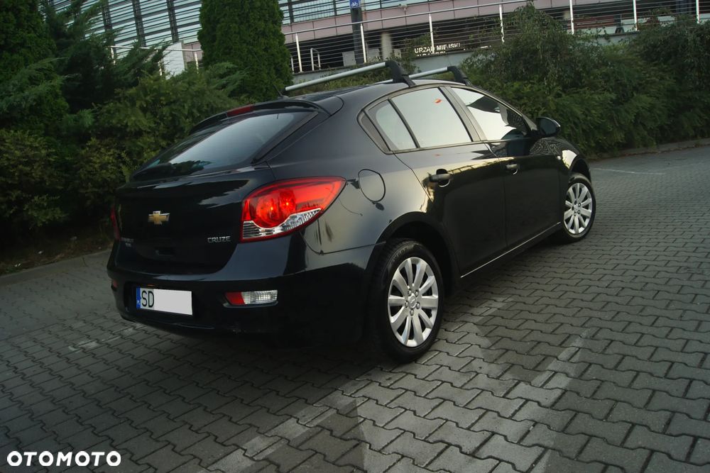 Chevrolet Cruze - 4