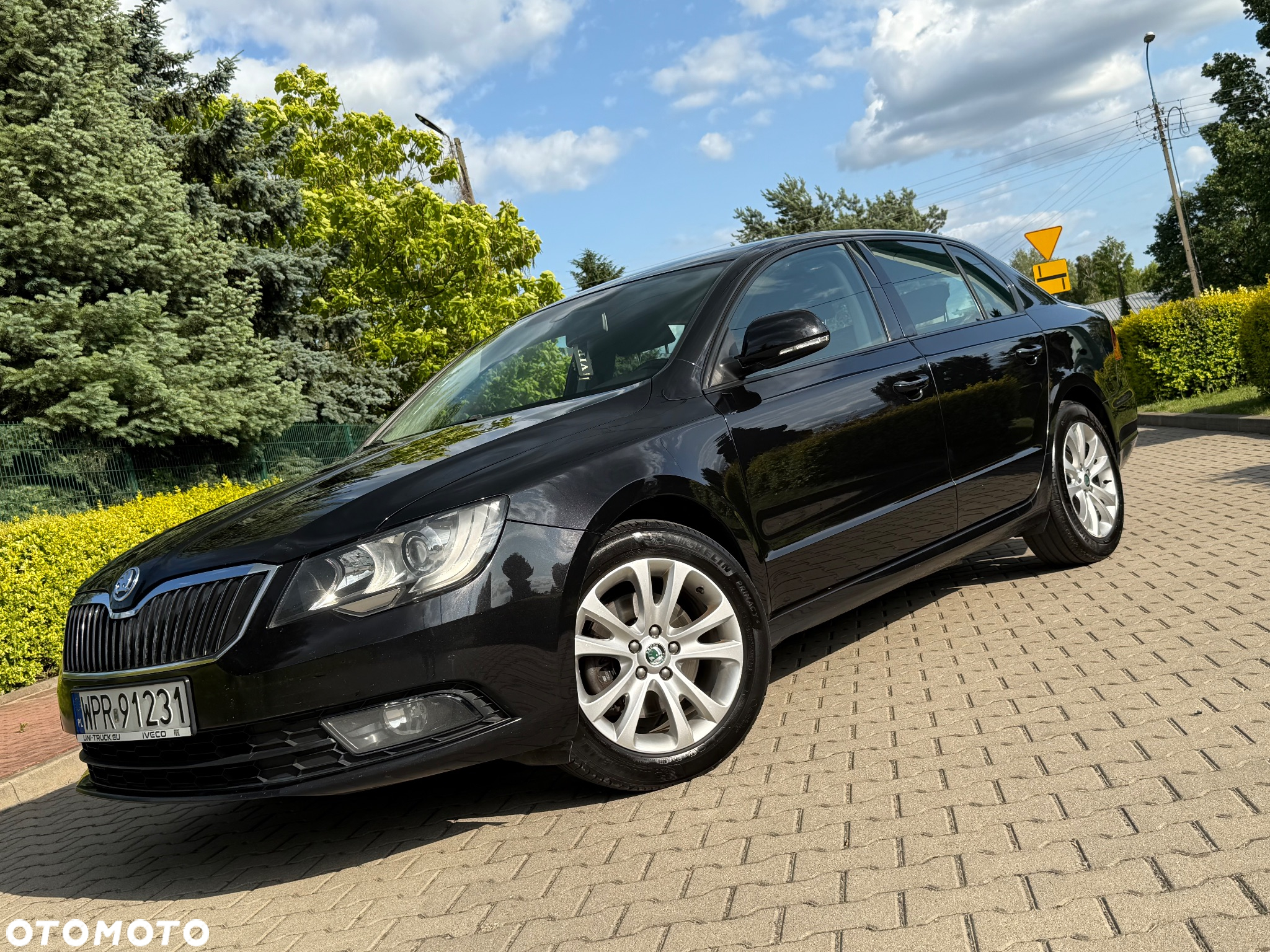 Skoda Superb 2.0 TDI Ambition - 2