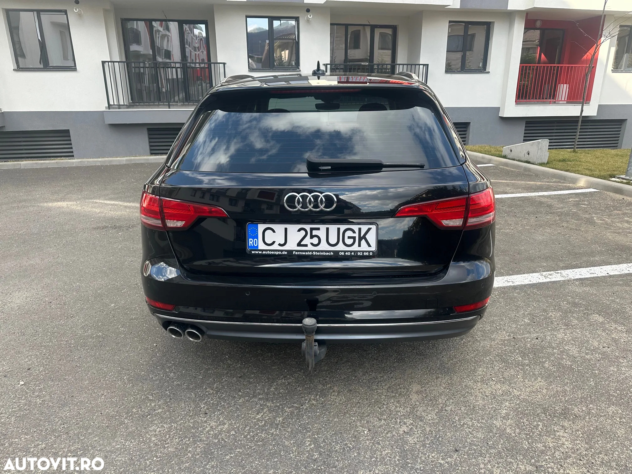 Audi A4 Avant 2.0 TDI ultra S tronic - 4