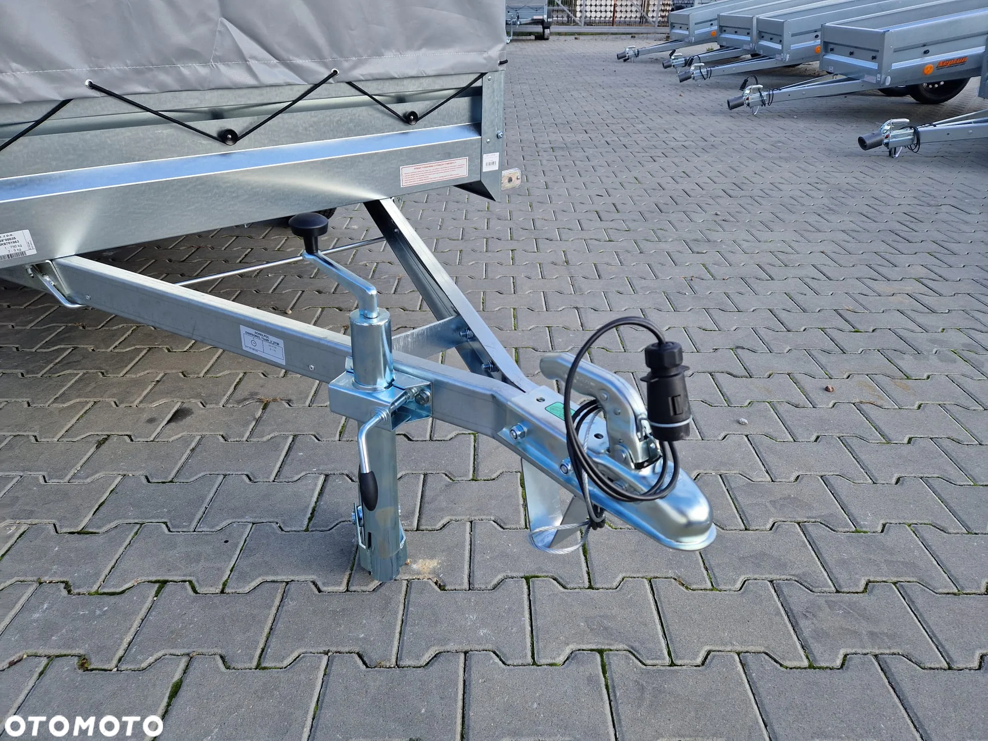 Neptun Neptun DOSTAWA Przyczepka 263x129x110cm N7-263 ptw PROMOCJA! Lekka przyczepa jednoosiowa ze stelażem i plandeką GN114 - 12