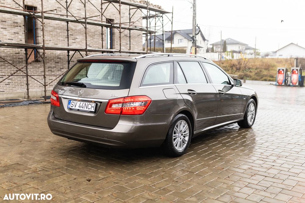 Mercedes-Benz E 250 T CDI DPF BlueEFFICIENCY Automatik Elegance - 13