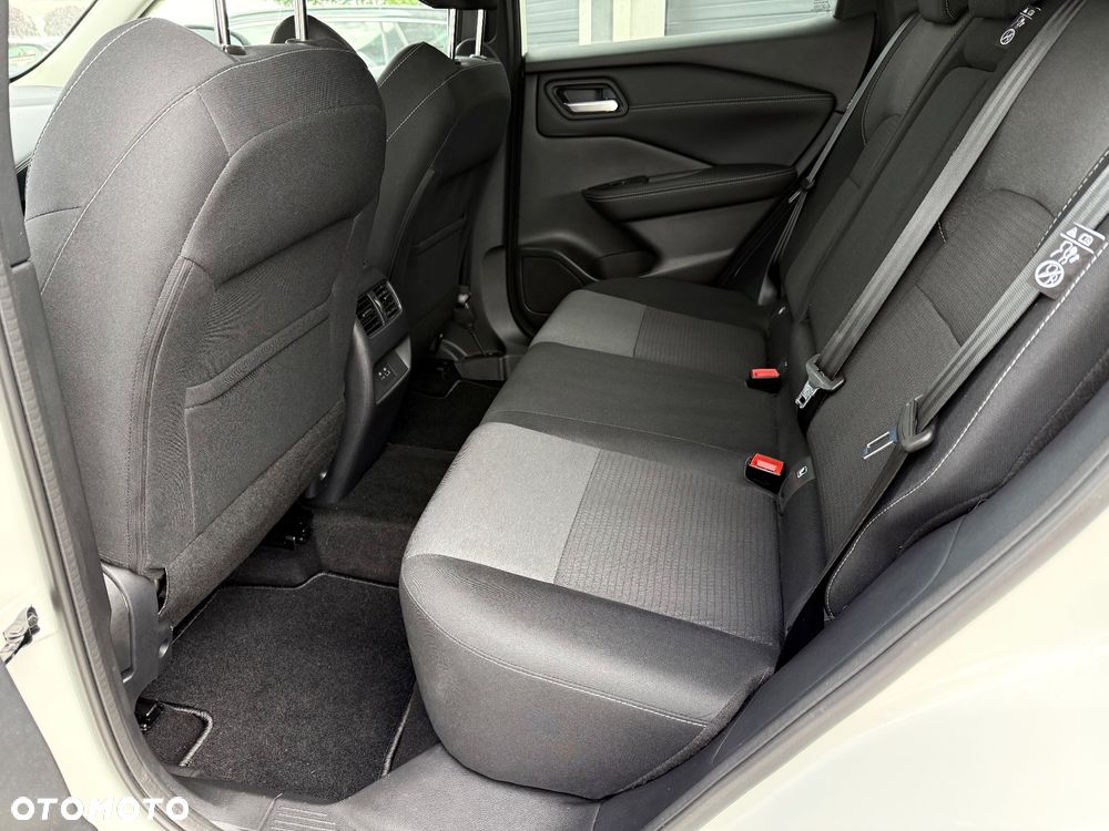 Nissan Qashqai - 16
