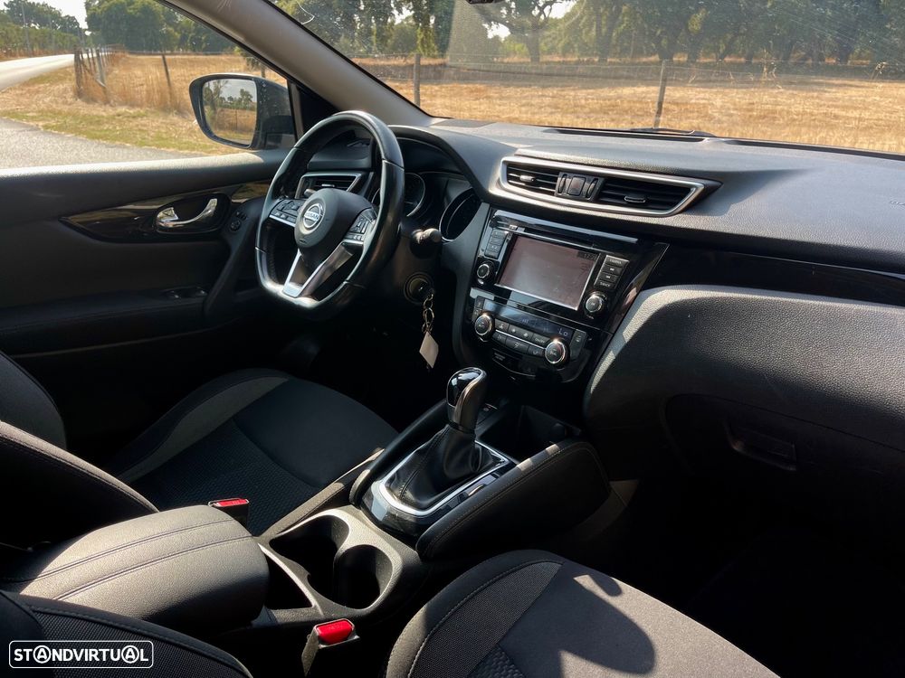 Nissan Qashqai 1.5 dCi DCT TEKNA - 18