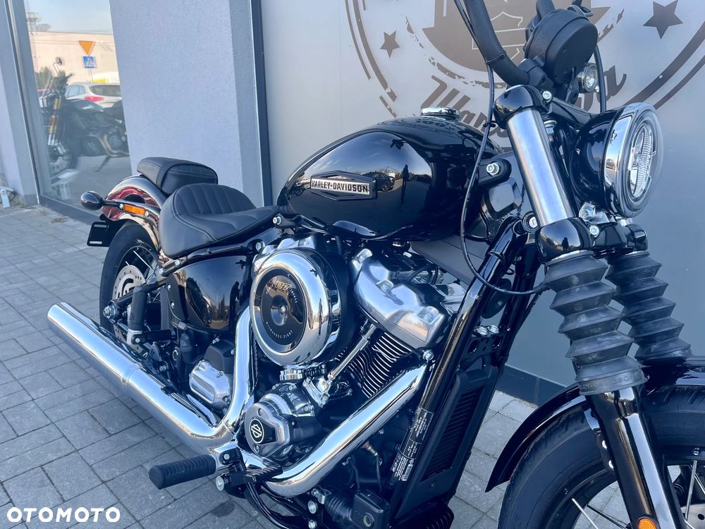 Harley-Davidson Softail Street Bob - 3