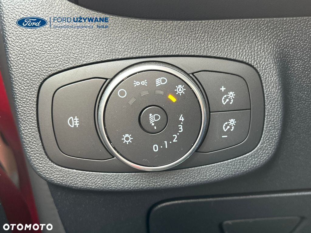 Ford Fiesta 1.1 Connected ASS - 17