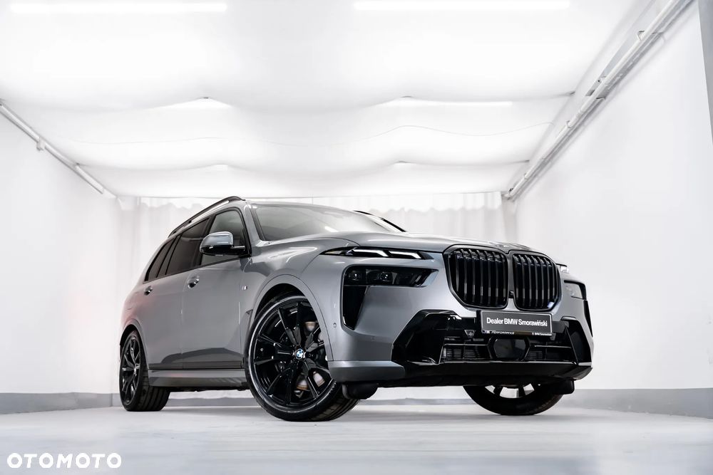 BMW X7 - 16