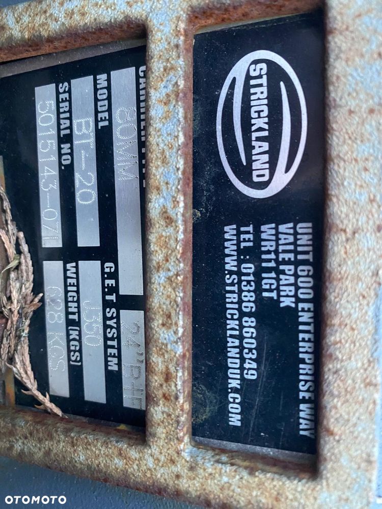 Inny łyżki Strickland + łyżka skarpowa Titan 1800 mm + widły paletowe wszystko nowe - 12