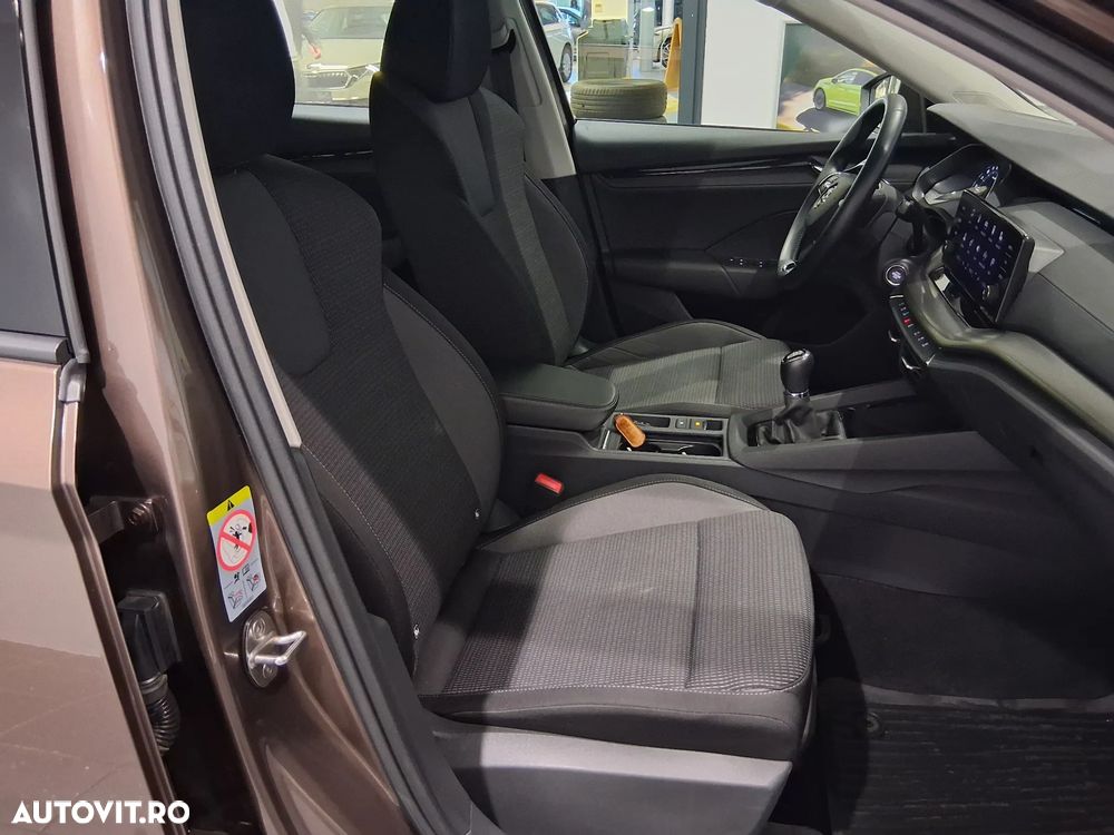 Skoda Octavia 2.0 TDI Ambition - 35