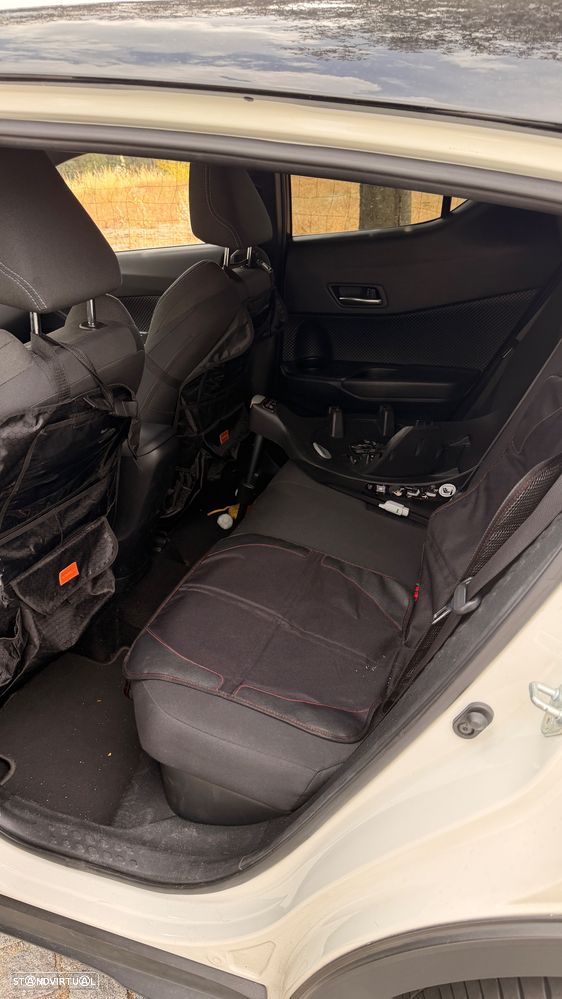 Toyota C-HR 1.8 Hybrid Square Collection - 8