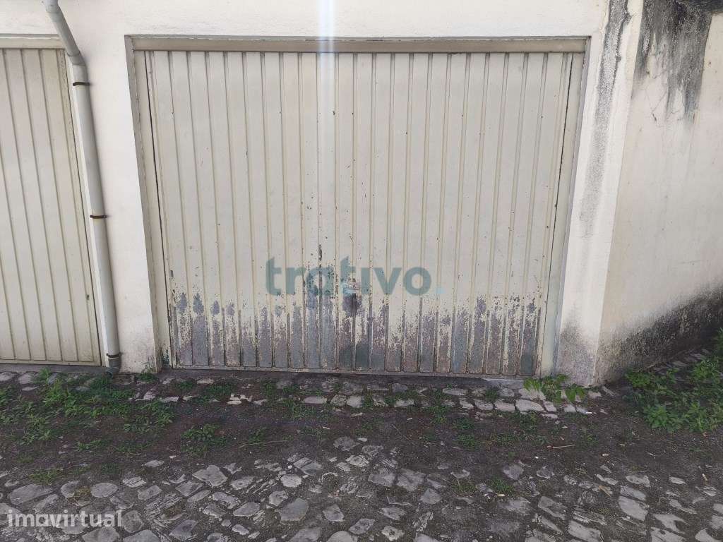 Arrendamento de garagem na Rua General Humberto Delgado, Coimbra - Grande imagem: 4/5