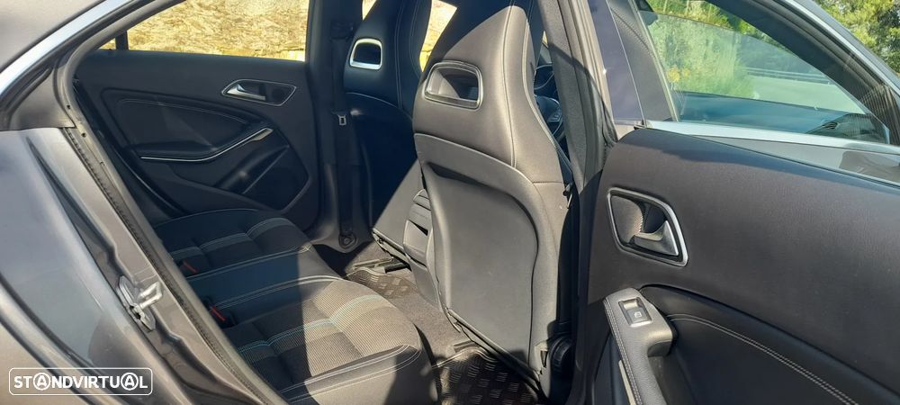 Mercedes-Benz CLA 180 d - 14
