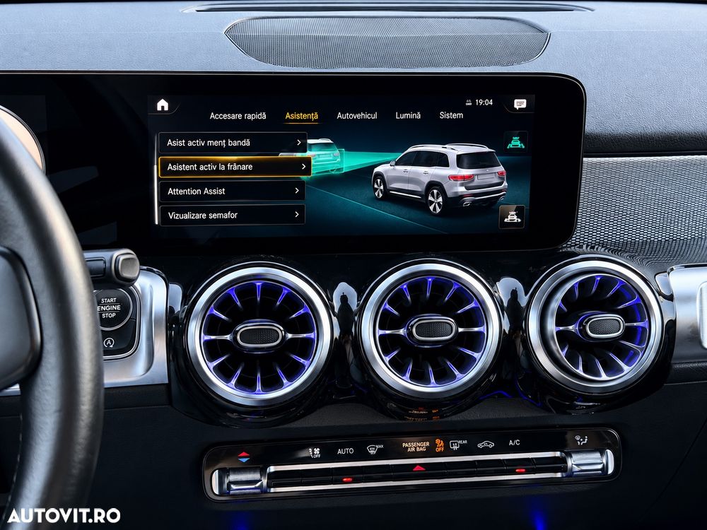 Mercedes-Benz GLB 200 d 4MATIC 8G-DCT Progressive - 38