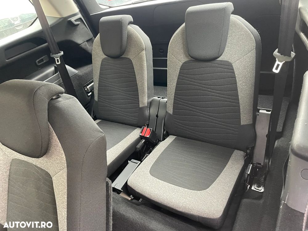Citroën C4 Grand Picasso 2.0 e-Hdi Aut. Intensive - 15