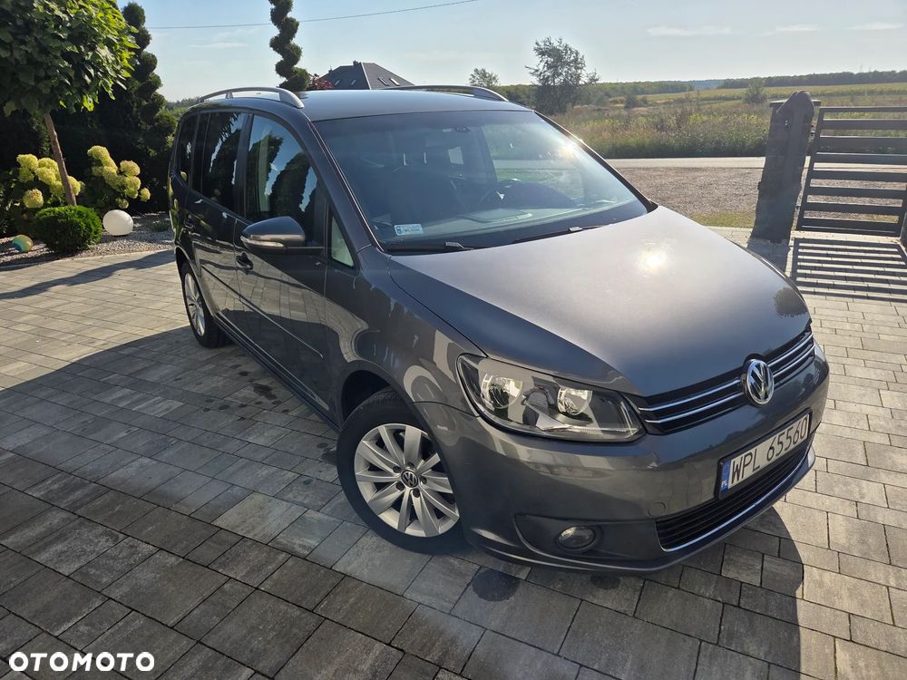 Volkswagen Touran 2013 photo 4