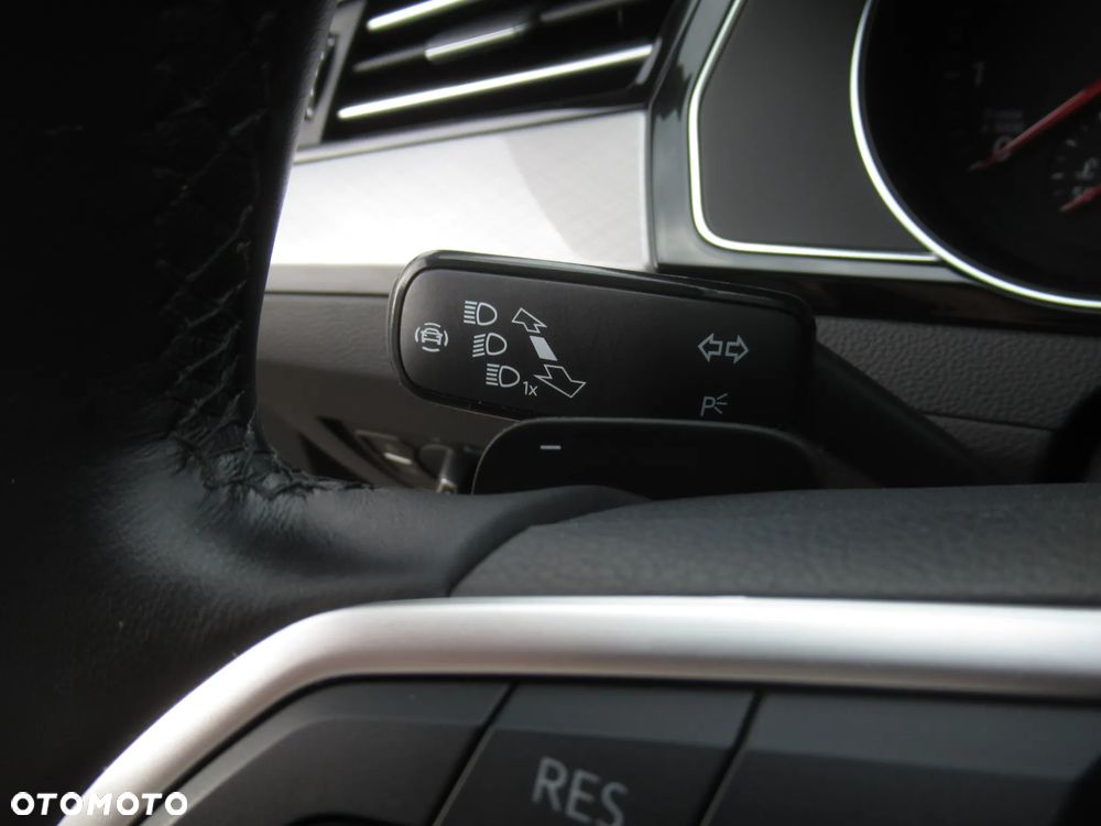 Volkswagen Passat 1.5 TSI EVO Business DSG - 14