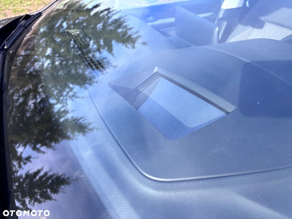 Volkswagen Golf 2.0 TDI SCR DSG Life - 15