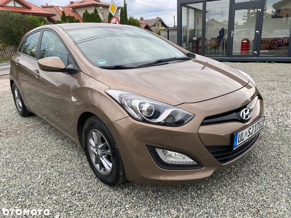 Hyundai i30 1.4 Fifa World Cup Edition - 9