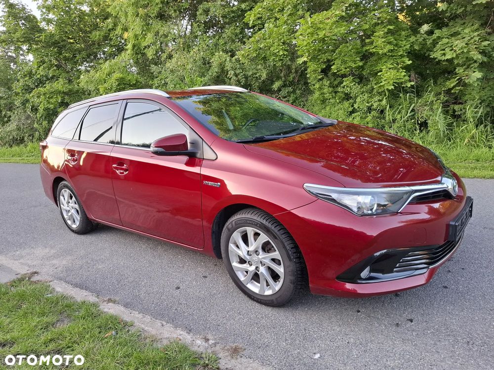 Toyota Auris - 2