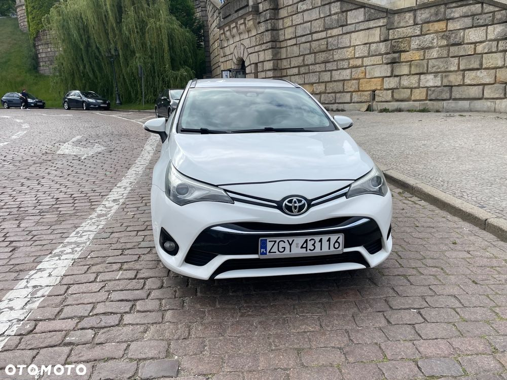Toyota Avensis - 3
